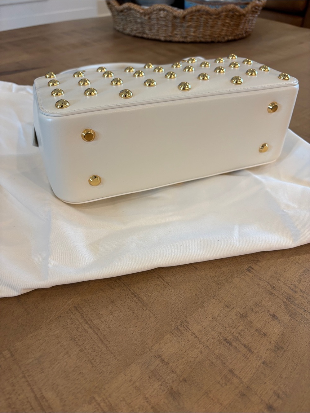 Veronica Beard Studded Boxy Leather Shoulder Bag Off-White NWT $648 Gorgeous! - Picture 11 of 12